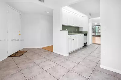 900 SW 142nd Ave #115L, Pembroke Pines, FL 33027 - Photo 7