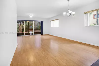 900 SW 142nd Ave #115L, Pembroke Pines, FL 33027 - Photo 5