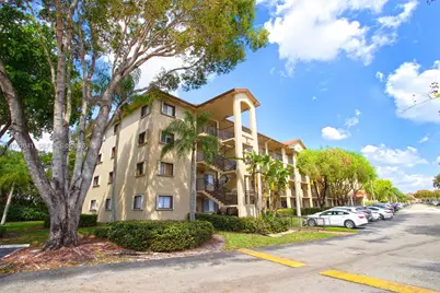 900 SW 142nd Ave #115L, Pembroke Pines, FL 33027 - Photo 39