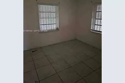 2345 NW 161st St, Miami Gardens, FL 33054 - Photo 13