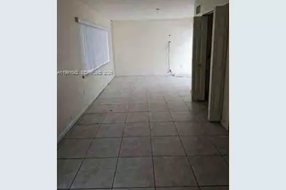 2345 NW 161st St, Miami Gardens, FL 33054 - Photo 5