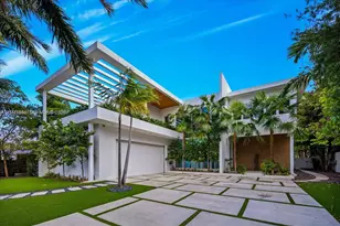 3465 N Meridian Ave, Miami Beach, FL 33140 - Photo 3