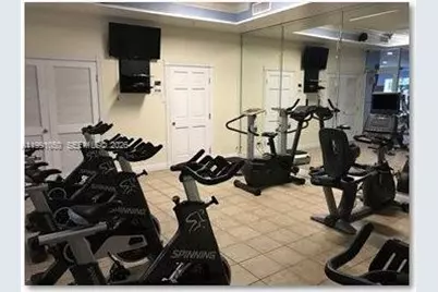 5077 NW 7th St #PH1, Miami, FL 33126 - Photo 47