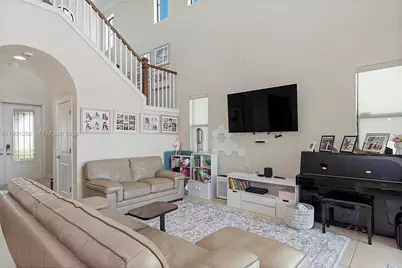 11332 SW 12th St, Pembroke Pines, FL 33025 - Photo 19