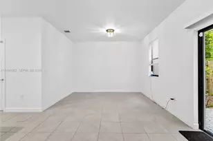 28562 SW 134th Ct, Miami, FL 33033 - Photo 5