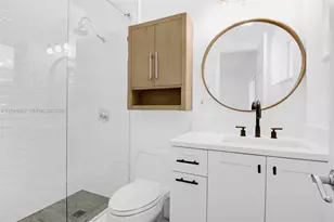 8975 SW 83rd St, Miami, FL 33173 - Photo 15