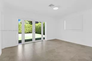 8975 SW 83rd St, Miami, FL 33173 - Photo 13