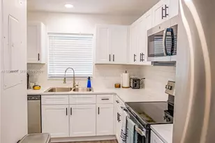 9341 Green Meadows Way, Palm Beach Gardens, FL 33418 - Photo 9