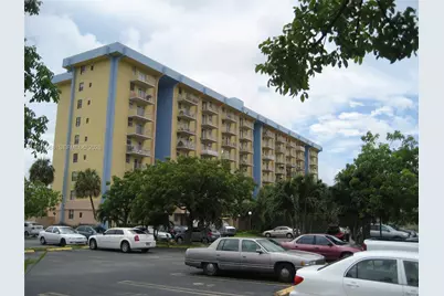 4550 NW 9th St #414E, Miami, FL 33126 - Photo 1