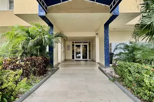 4550 NW 9th St, Miami, FL 33126 - Photo 13