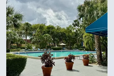 4550 NW 9th St #414E, Miami, FL 33126 - Photo 11