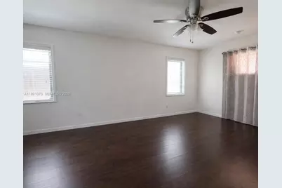 15182 SW 171st St, Miami, FL 33187 - Photo 7