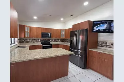 15182 SW 171st St, Miami, FL 33187 - Photo 3