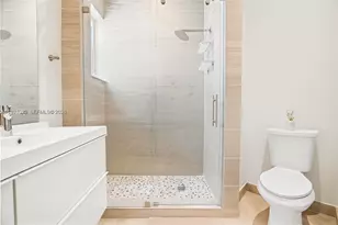 8770 SW 204th St, Cutler Bay, FL 33189 - Photo 7