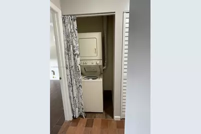 3650 N 56th Ave #519, Hollywood, FL 33021 - Photo 7