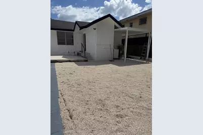 248 SW 18th Ct, Miami, FL 33135 - Photo 11