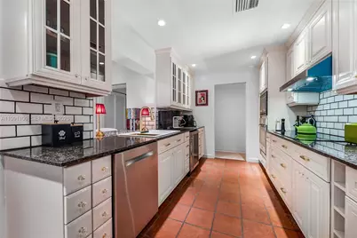 3620 Battersea Rd, Miami, FL 33133 - Photo 13