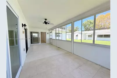 8581 NW 17th St, Plantation, FL 33322 - Photo 29