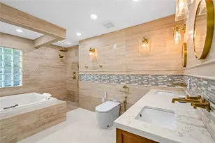 8201 SW 150th Dr, Palmetto Bay, FL 33158 - Photo 11