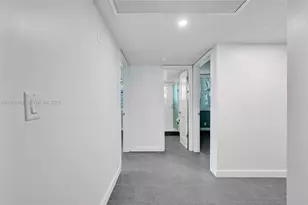 9330 Lagoon Pl, Davie, FL 33324 - Photo 3