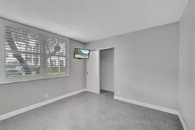 9330 Lagoon Pl #109, Davie, FL 33324 - Photo 25