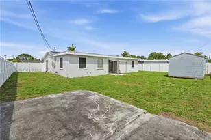 3352 Taconic Dr, West Palm Beach, FL 33406 - Photo 23