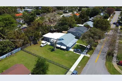 501 NE 110th Ter, Miami, FL 33161 - Photo 27