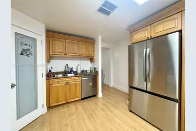 501 NE 110th Ter, Miami, FL 33161 - Photo 17