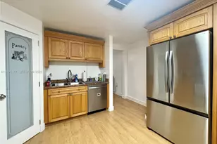 501 NE 110th Terrace, Miami, FL 33161 - Photo 17