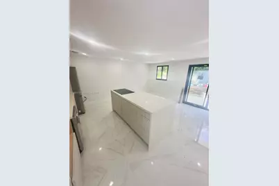 2110 NW 43rd St, Miami, FL 33142 - Photo 9