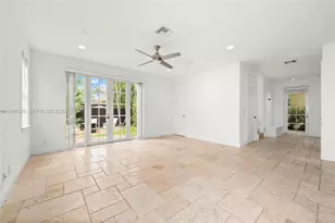 1117 NE 18th Ave, Fort Lauderdale, FL 33304 - Photo 11