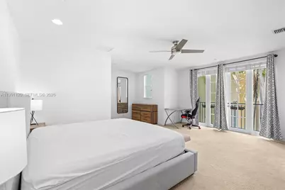 1117 NE 18th Ave #2, Fort Lauderdale, FL 33304 - Photo 13
