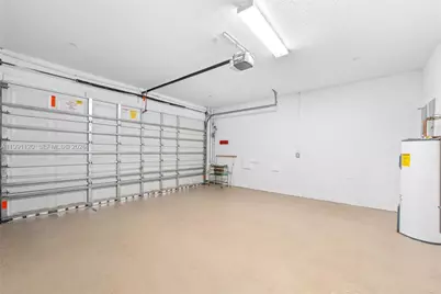 1117 NE 18th Ave #2, Fort Lauderdale, FL 33304 - Photo 33