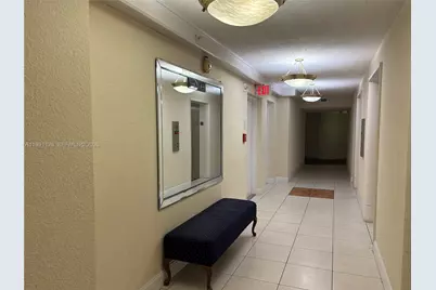 2750 NE 183rd St #1912, Aventura, FL 33160 - Photo 23