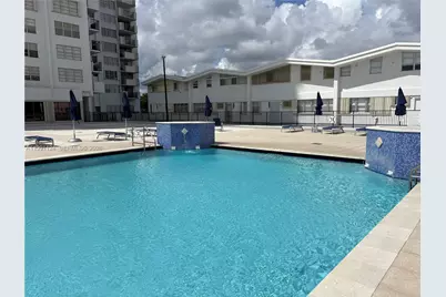 2750 NE 183rd St #1912, Aventura, FL 33160 - Photo 29