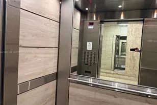 2750 NE 183rd St, Aventura, FL 33160 - Photo 33