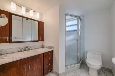 2401 S Ocean Dr #305, Hollywood, FL 33019 - Photo 17