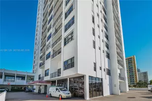 2401 S Ocean Dr, Hollywood, FL 33019 - Photo 25