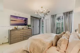 6000 Collins Ave, Miami Beach, FL 33140 - Photo 37