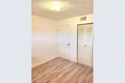 5765 W 25th Ct #211, Hialeah, FL 33016 - Photo 17