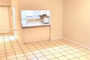 5765 W 25th Ct, Hialeah, FL 33016 - Photo 11