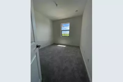 210 SW 159th Ct, Pembroke Pines, FL 33027 - Photo 9