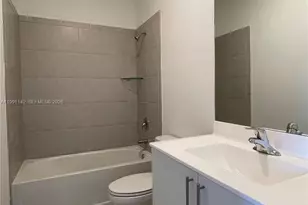 210 SW 159th Ct, Pembroke Pines, FL 33027 - Photo 11