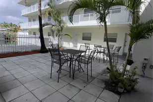 12890 NE 8th Ave, North Miami, FL 33161 - Photo 11