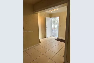 12890 NE 8th Ave #107, North Miami, FL 33161 - Photo 5