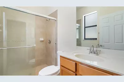 8841 W 34th Ct, Hialeah, FL 33018 - Photo 55