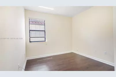 8841 W 34th Ct, Hialeah, FL 33018 - Photo 43