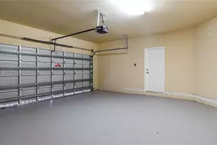 8841 W 34th Ct, Hialeah, FL 33018 - Photo 29