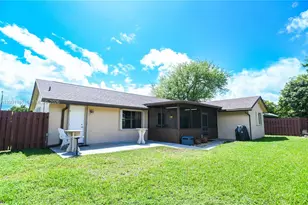 8631 NW 48th St, Lauderhill, FL 33351 - Photo 49