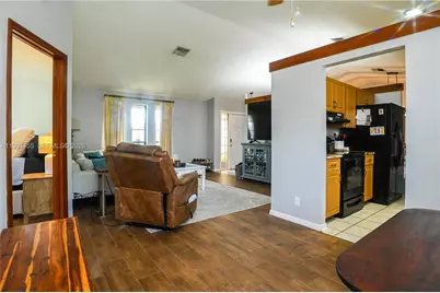 8631 NW 48th St, Lauderhill, FL 33351 - Photo 45